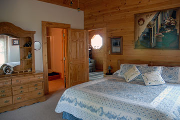 Upper Level King Bedroom